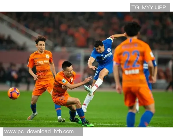 足协杯激战上海申花迎战山东鲁能争夺晋级名额的精彩对决